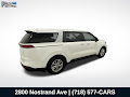 2022 Kia Carnival LX